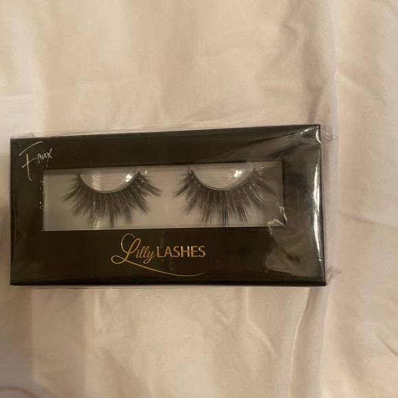 Lilly Lashes Other - Brand new Lilly lashes
